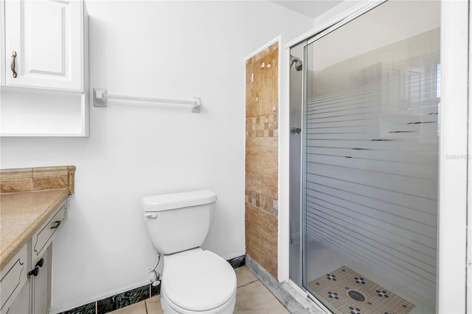 Image 26 of 39 For 7081 Lafayette N 7081