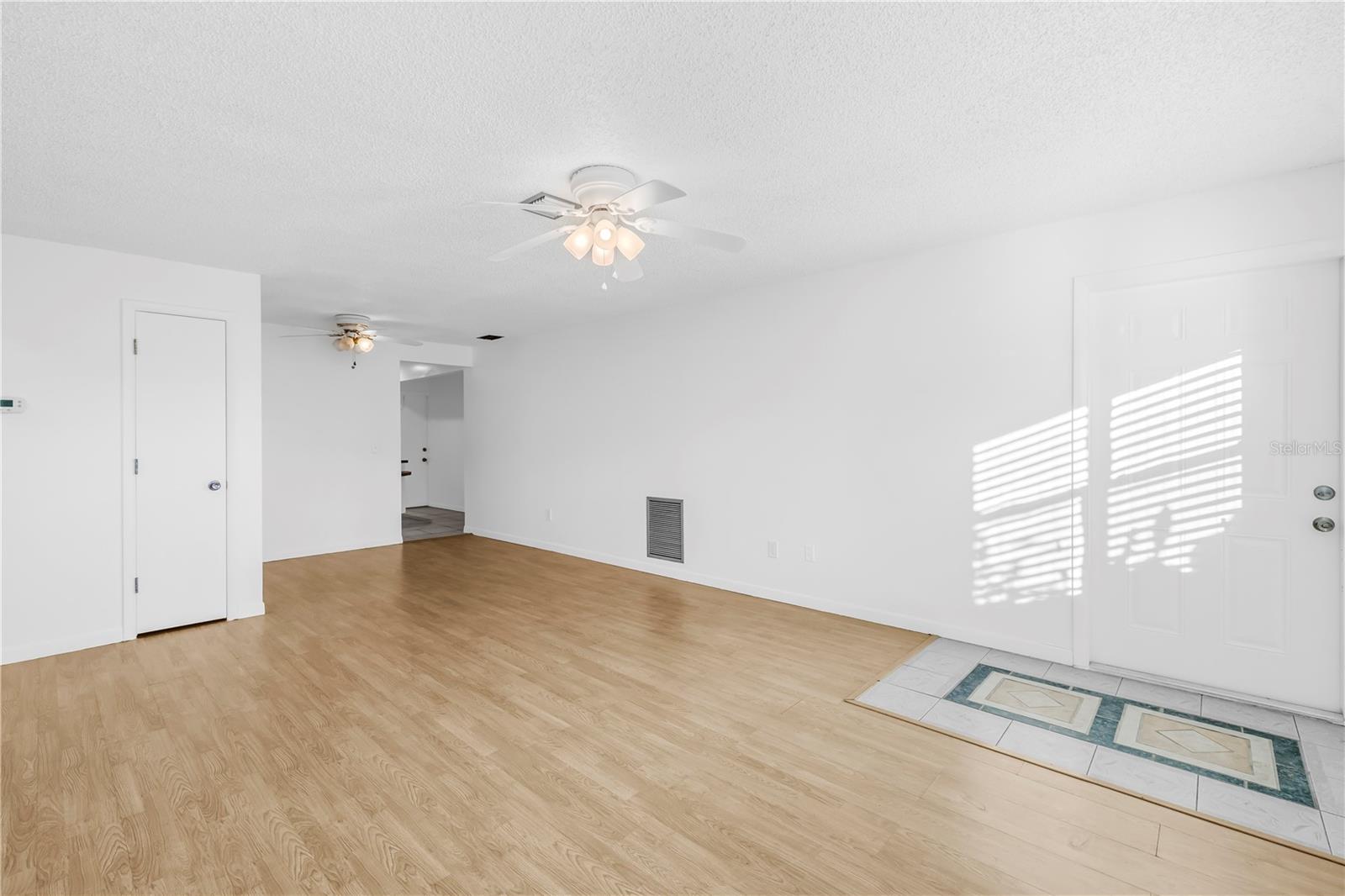 Image 8 of 39 For 7081 Lafayette N 7081