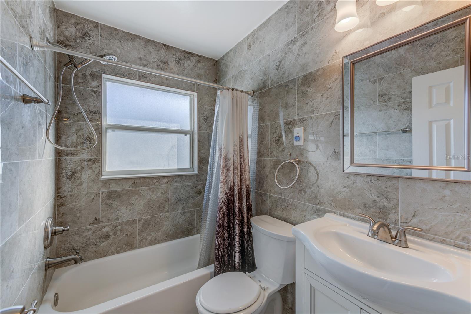 Image 16 of 20 For 5244 35th Terrace N