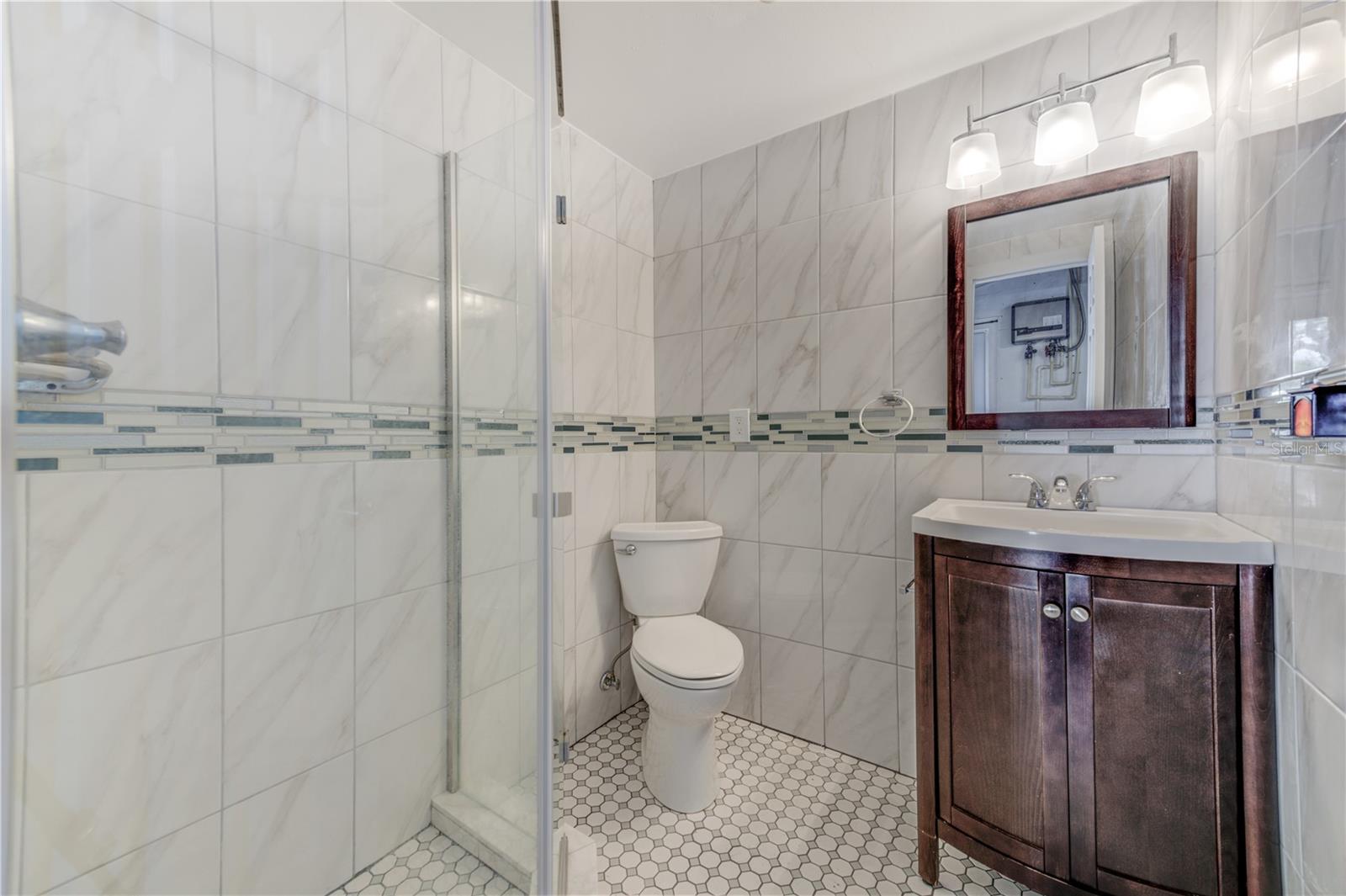 Image 18 of 20 For 5244 35th Terrace N