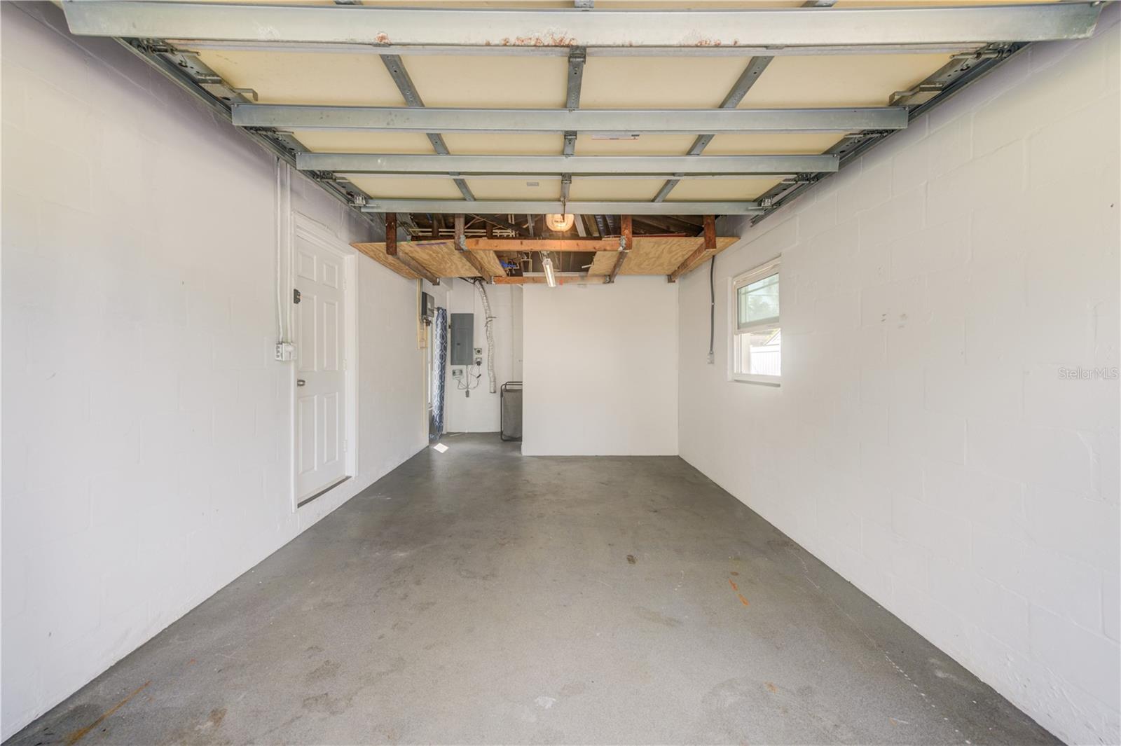 Image 6 of 20 For 5244 35th Terrace N