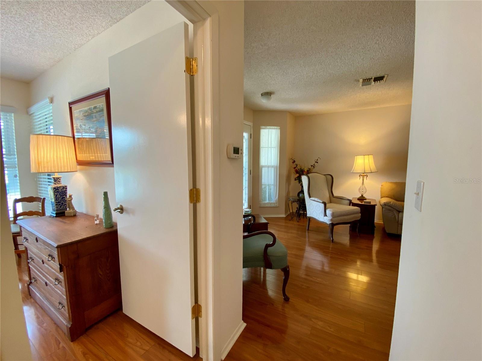 Image 29 of 81 For 3681 Ridgemont Court