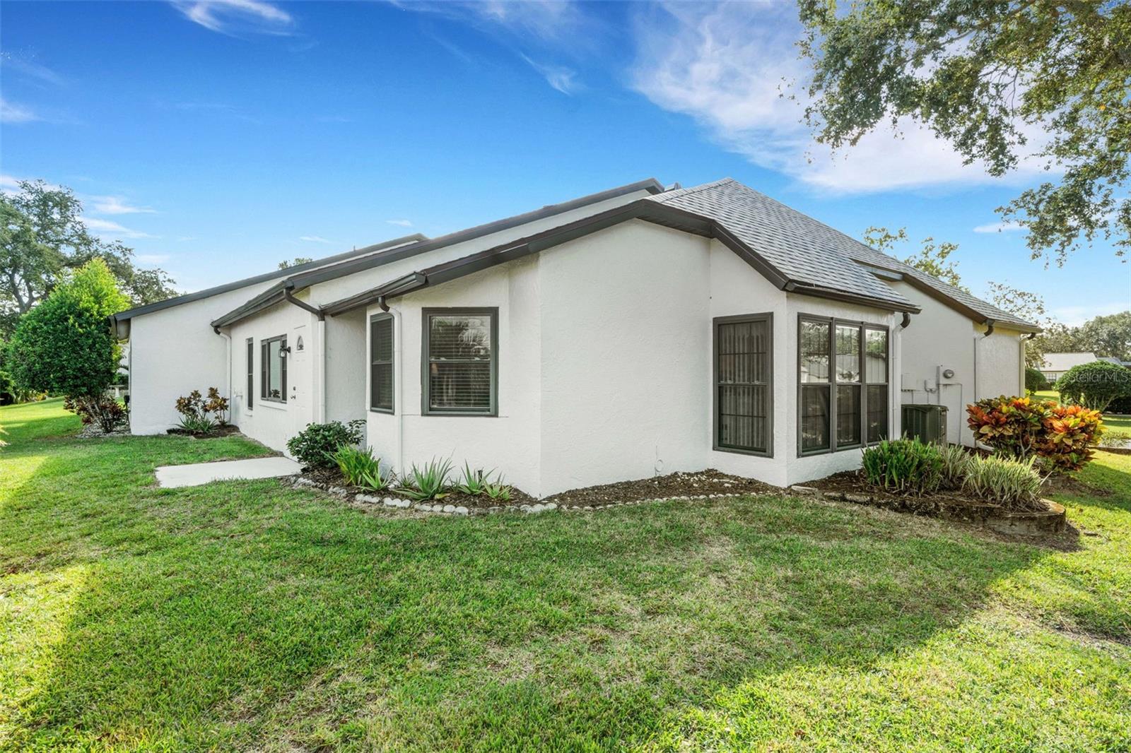 Image 38 of 81 For 3681 Ridgemont Court