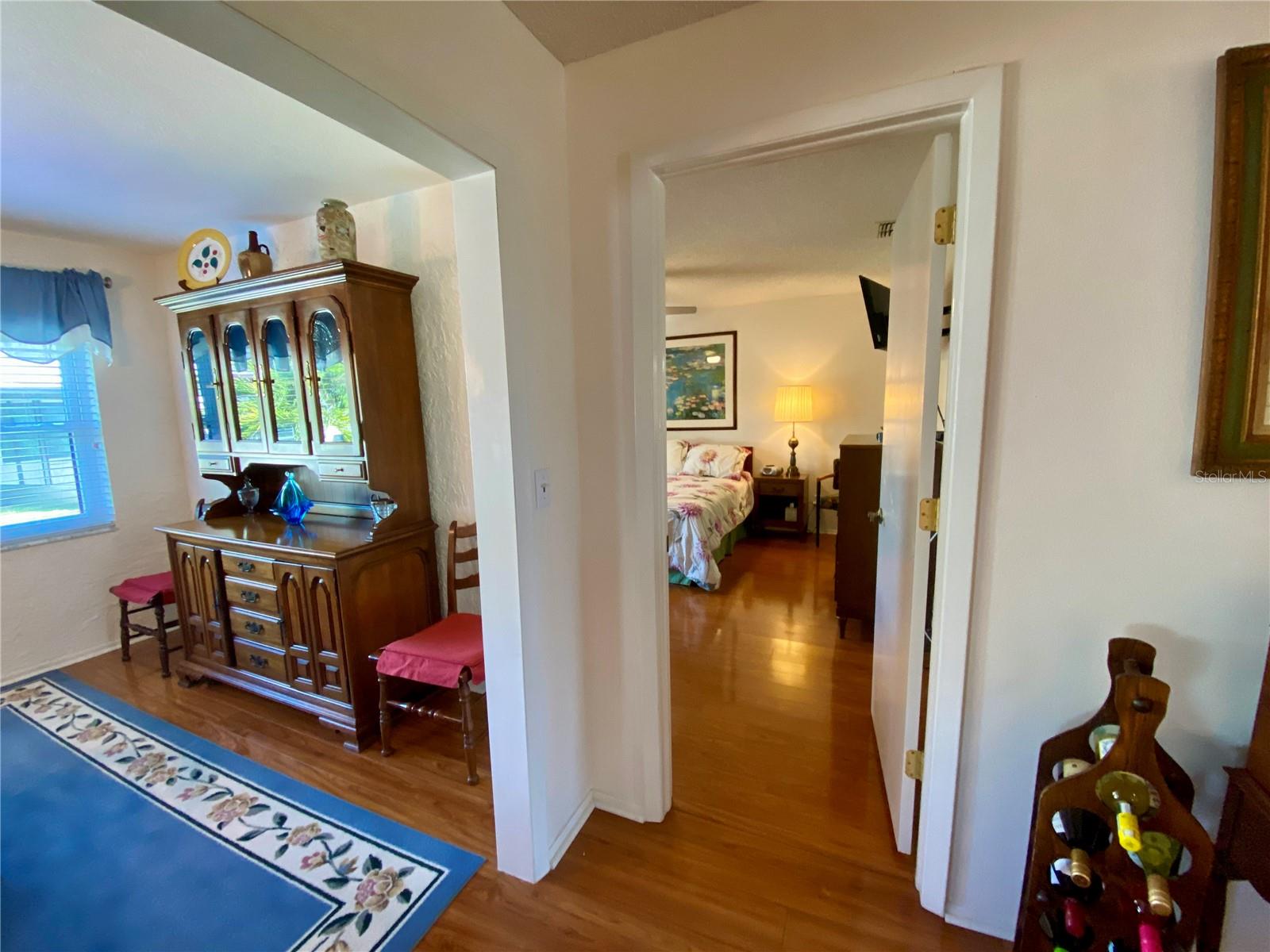 Image 41 of 81 For 3681 Ridgemont Court