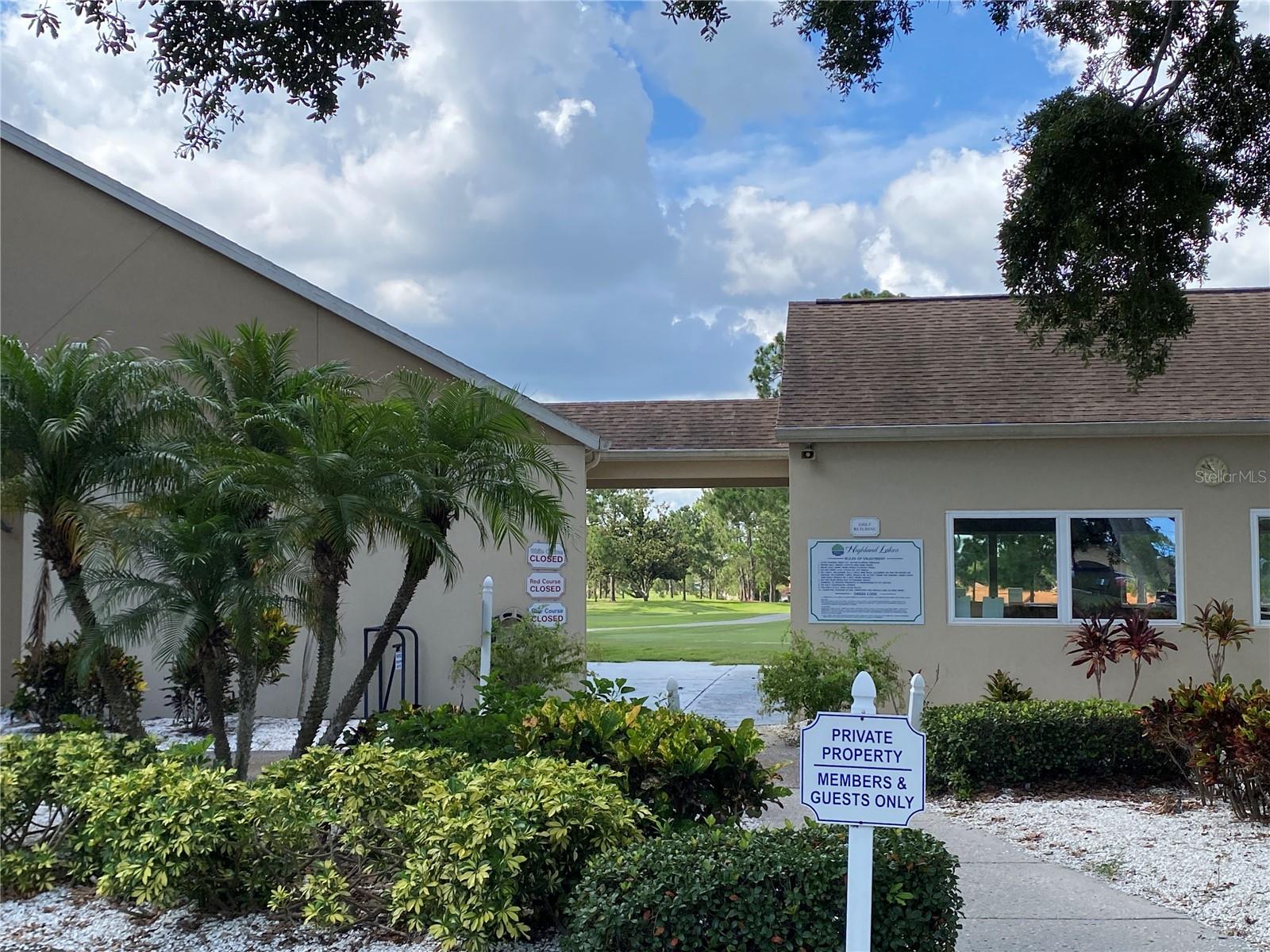 Image 51 of 81 For 3681 Ridgemont Court