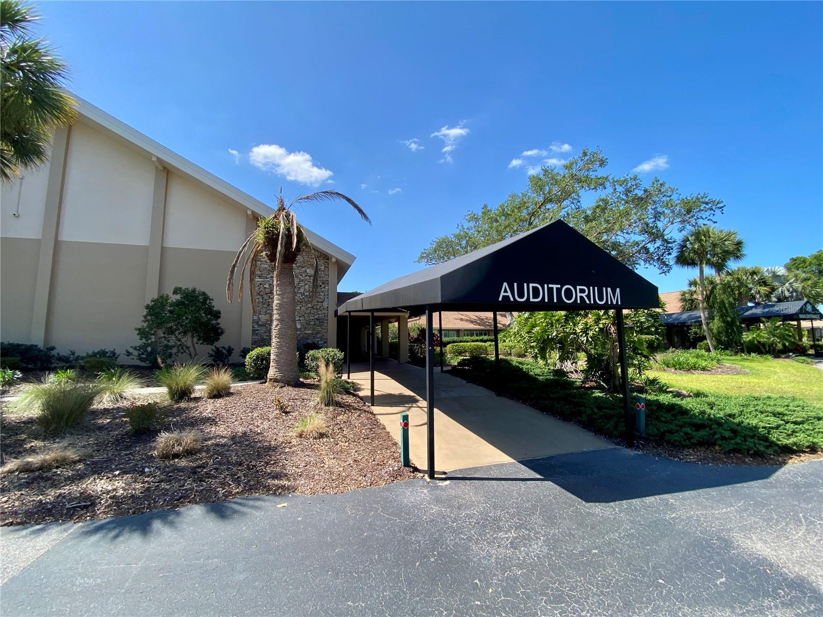 Image 66 of 81 For 3681 Ridgemont Court