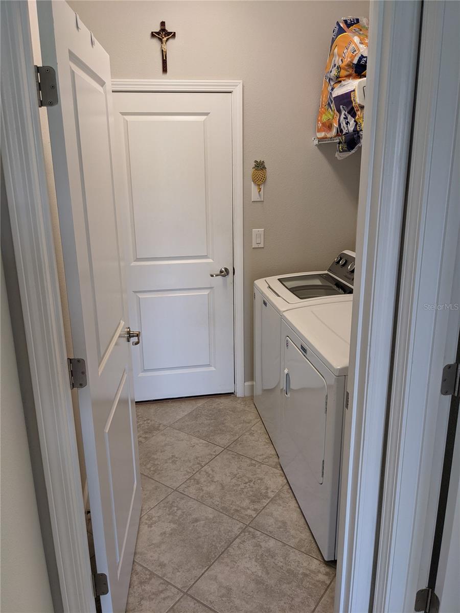 Image 11 of 27 For 11120 Purple Martin Boulevard