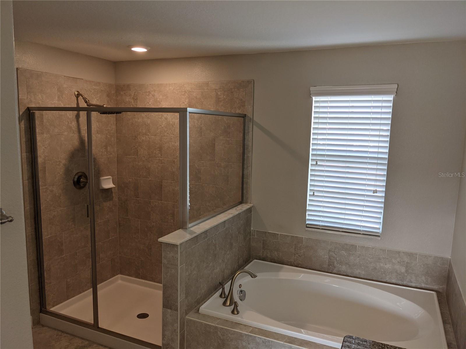 Image 9 of 27 For 11120 Purple Martin Boulevard