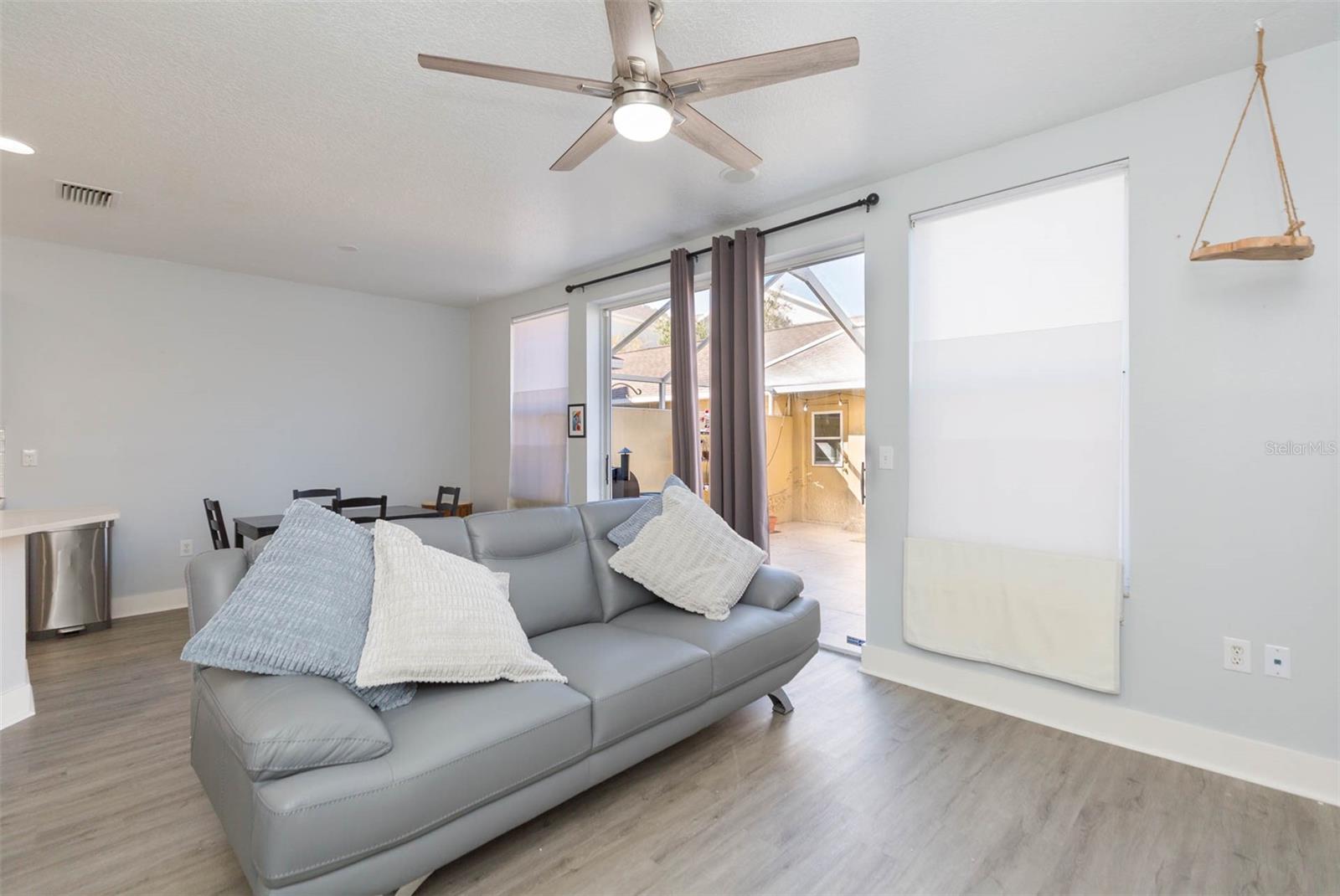 Image 11 of 27 For 10020 Tate Lane