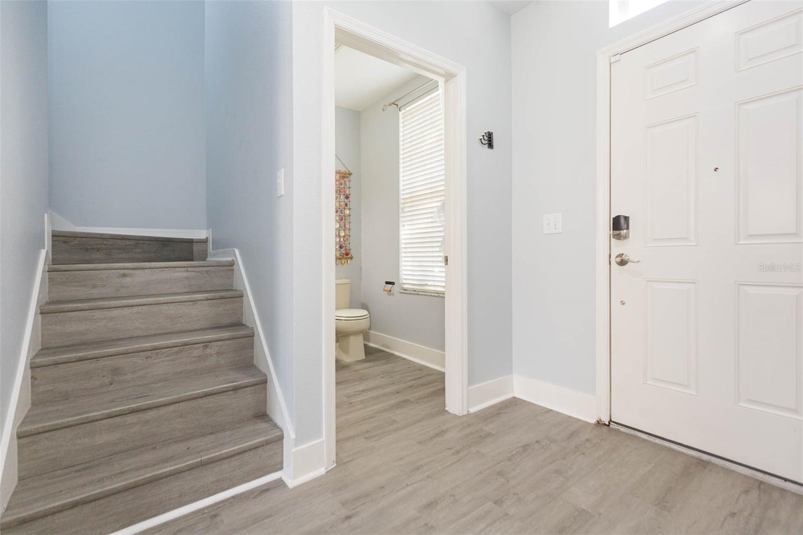 Image 14 of 27 For 10020 Tate Lane