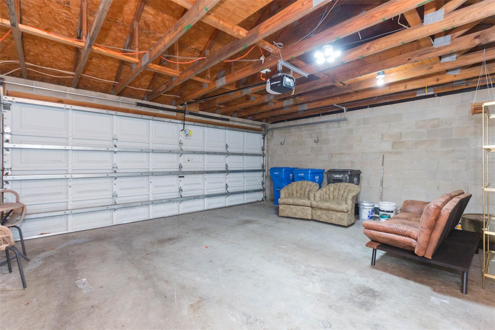 Image 25 of 27 For 10020 Tate Lane