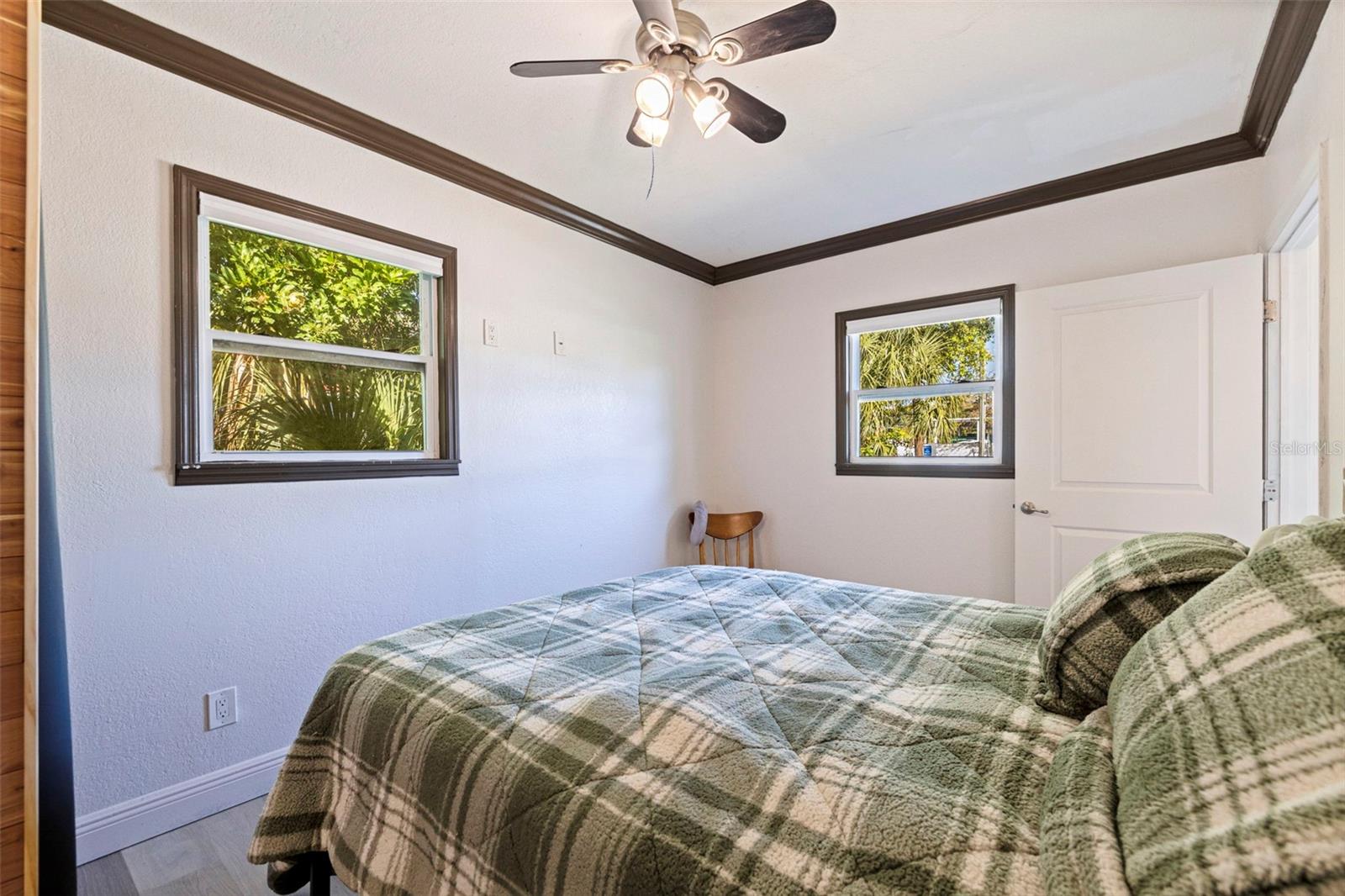 Image 25 of 43 For 5322 25th Avenue S