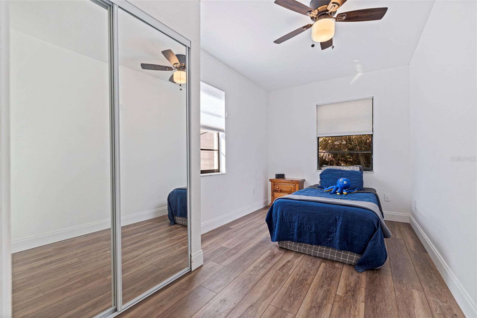 Image 28 of 43 For 5322 25th Avenue S