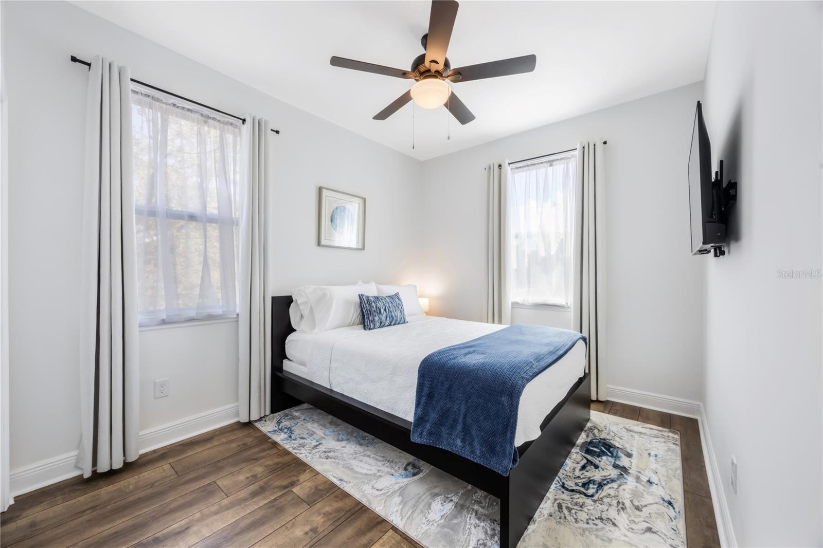 Image 27 of 68 For 707 Disston Avenue