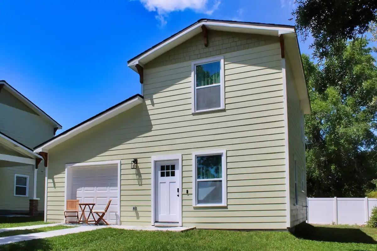 Image 33 of 68 For 707 Disston Avenue