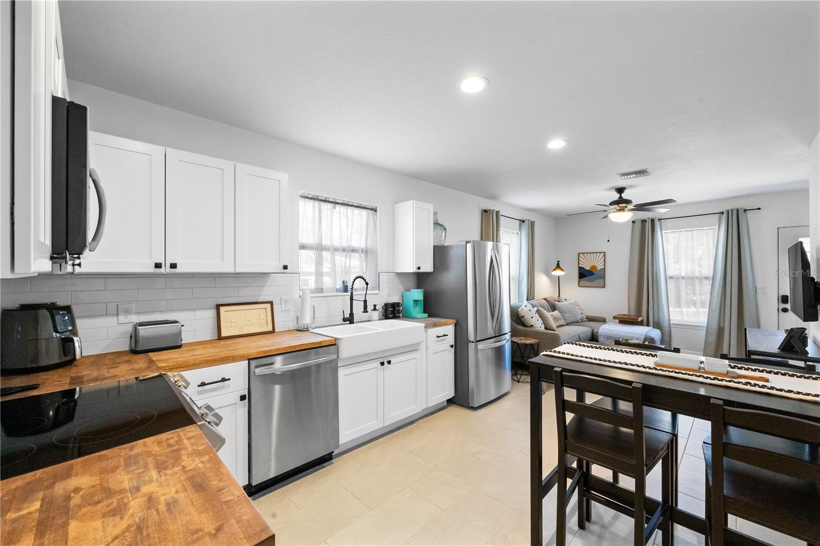 Image 49 of 68 For 707 Disston Avenue