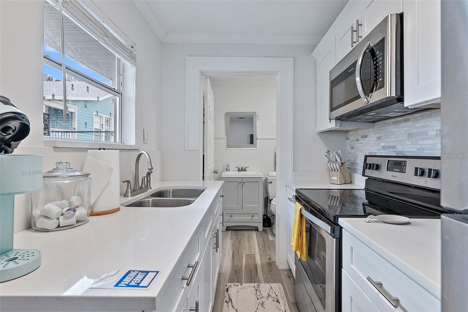 Image 22 of 38 For 623 Mound Park Way S