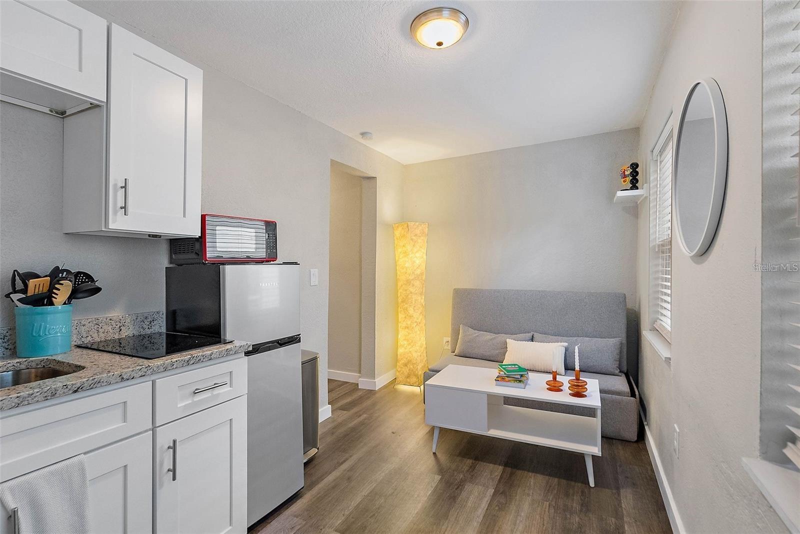 Image 35 of 38 For 623 Mound Park Way S