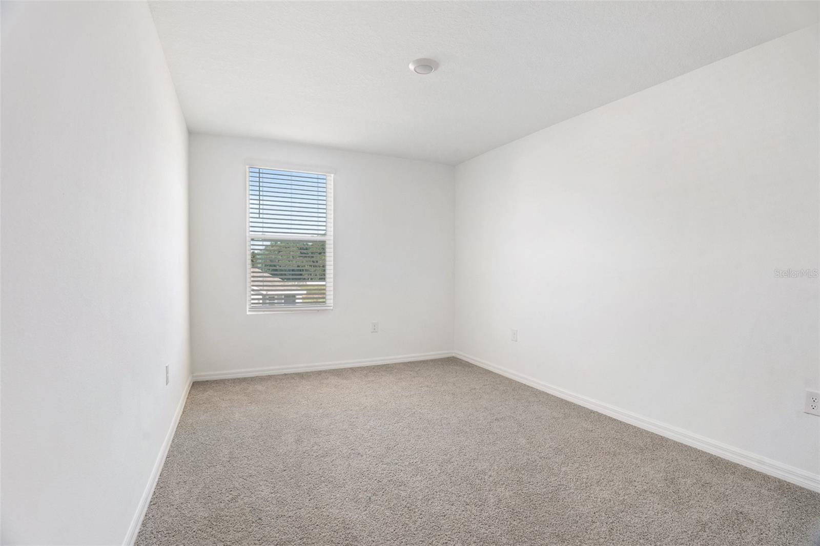 Image 18 of 30 For 13539 Mount Ivy Court