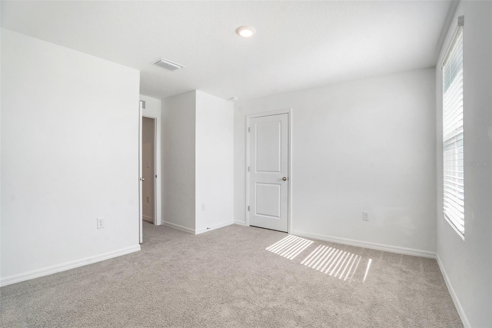 Image 23 of 30 For 13539 Mount Ivy Court