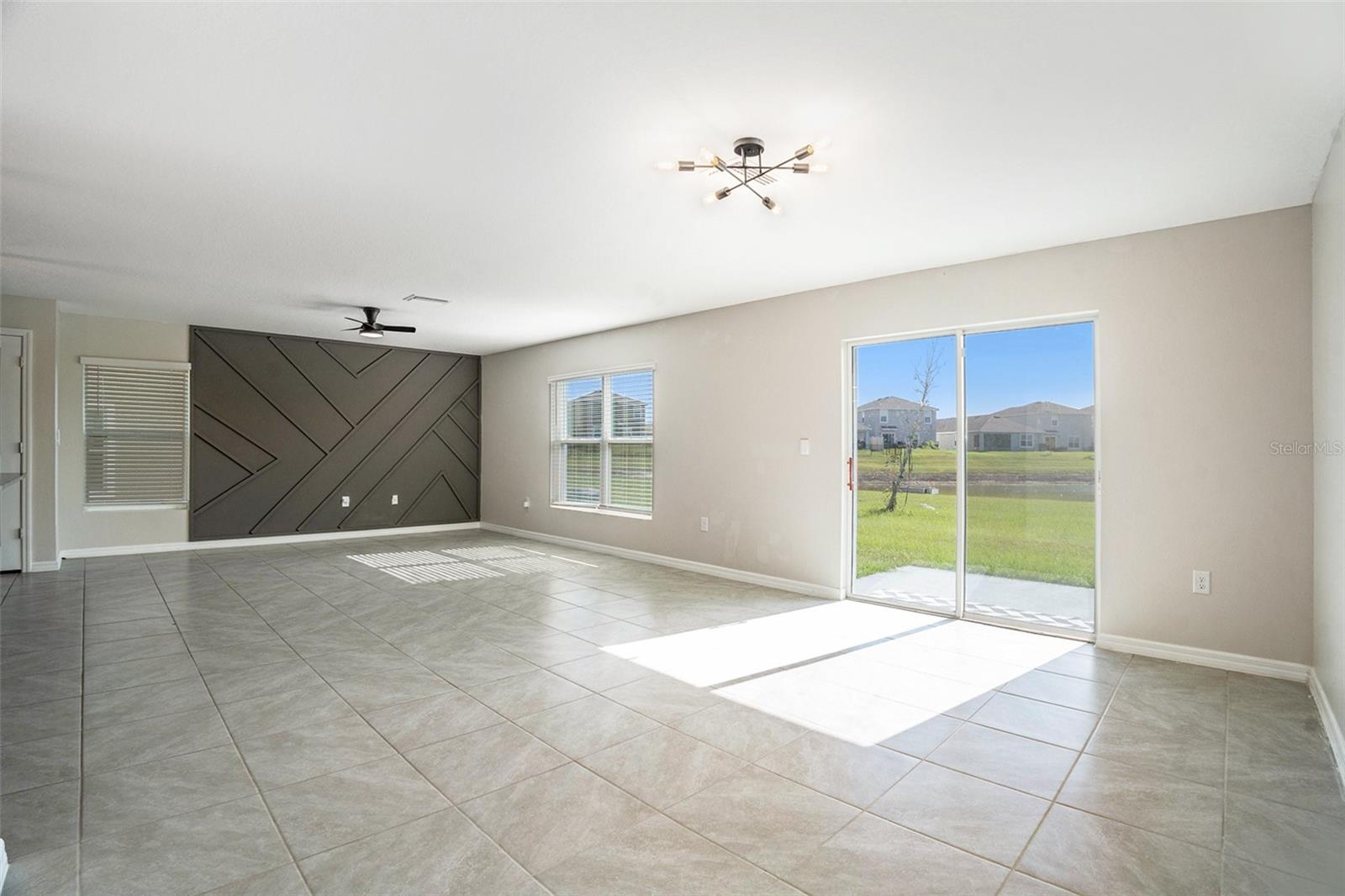 Image 4 of 30 For 13539 Mount Ivy Court