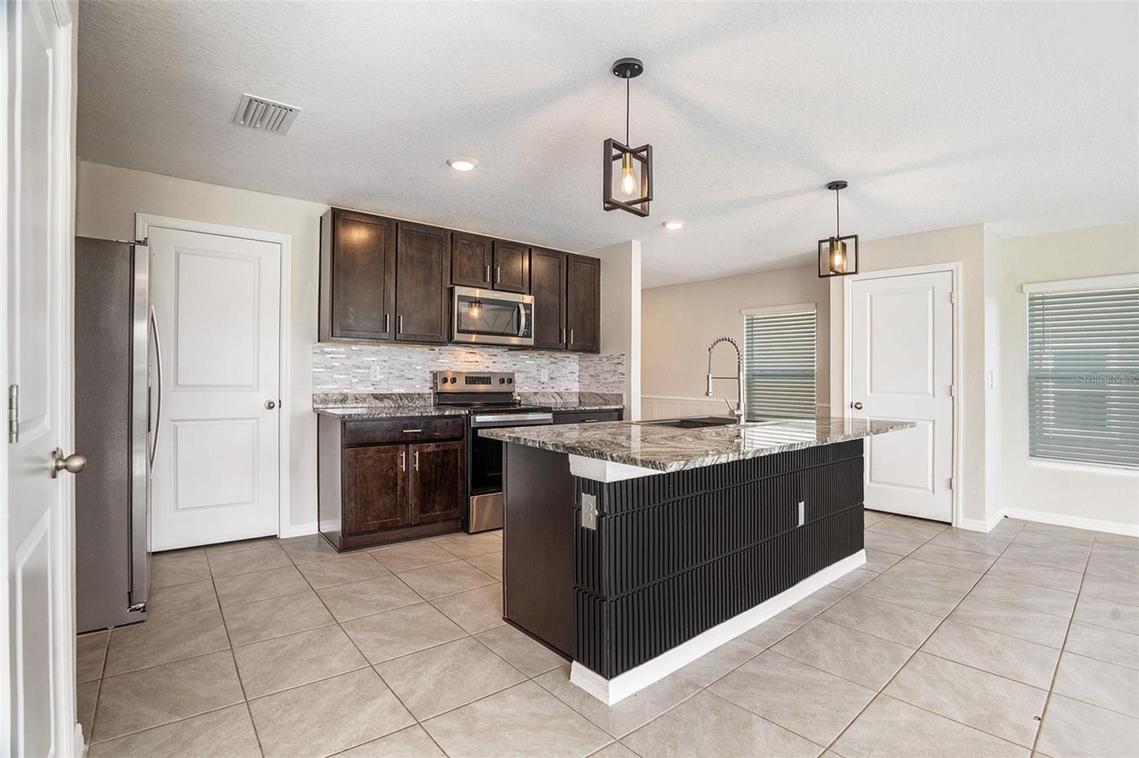 Image 9 of 30 For 13539 Mount Ivy Court