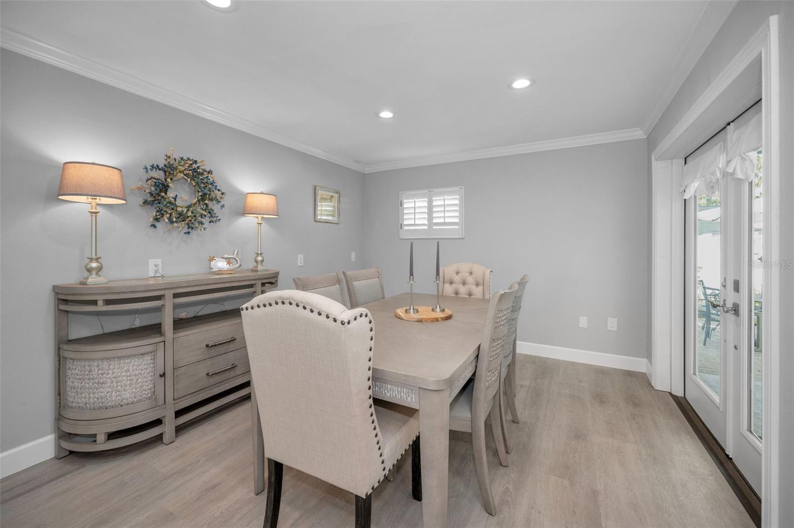 Image 11 of 49 For 4191 50th Avenue S