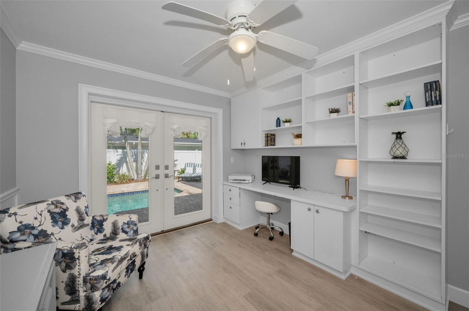 Image 21 of 49 For 4191 50th Avenue S