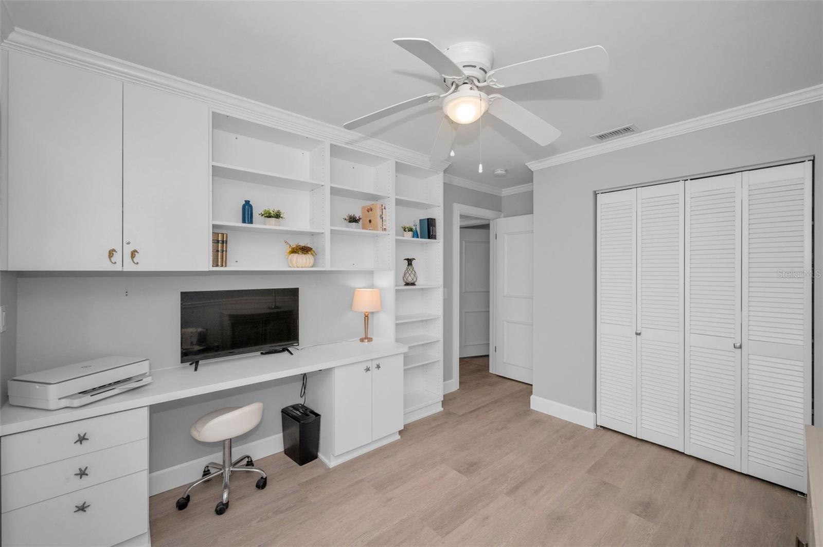 Image 22 of 49 For 4191 50th Avenue S