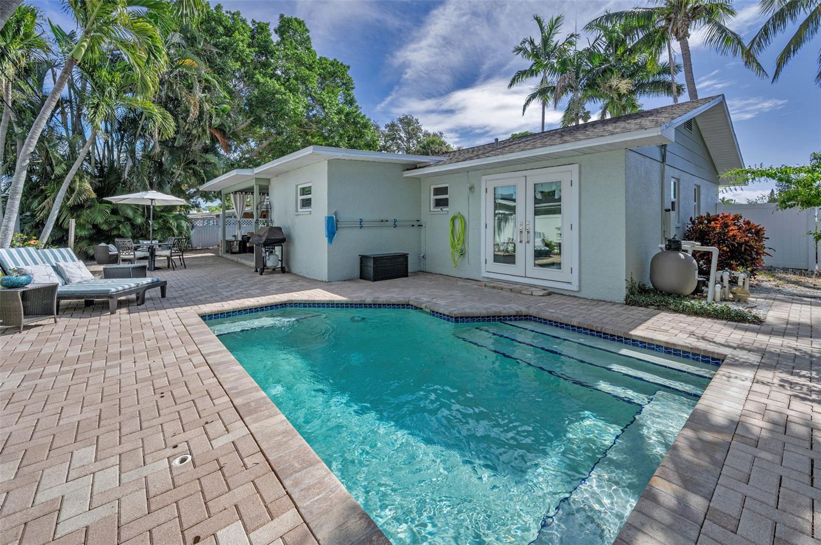 Image 26 of 49 For 4191 50th Avenue S