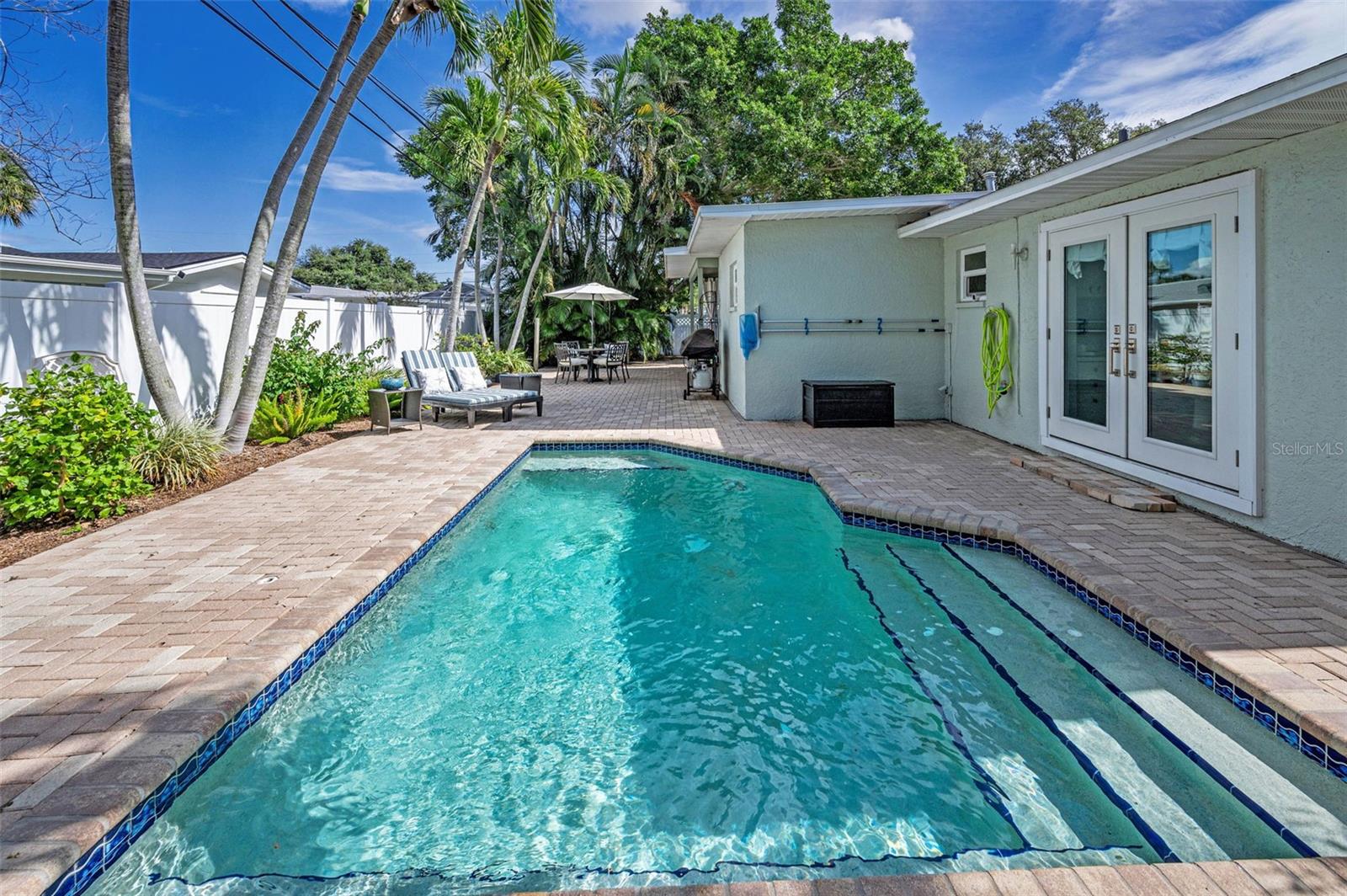 Image 28 of 49 For 4191 50th Avenue S