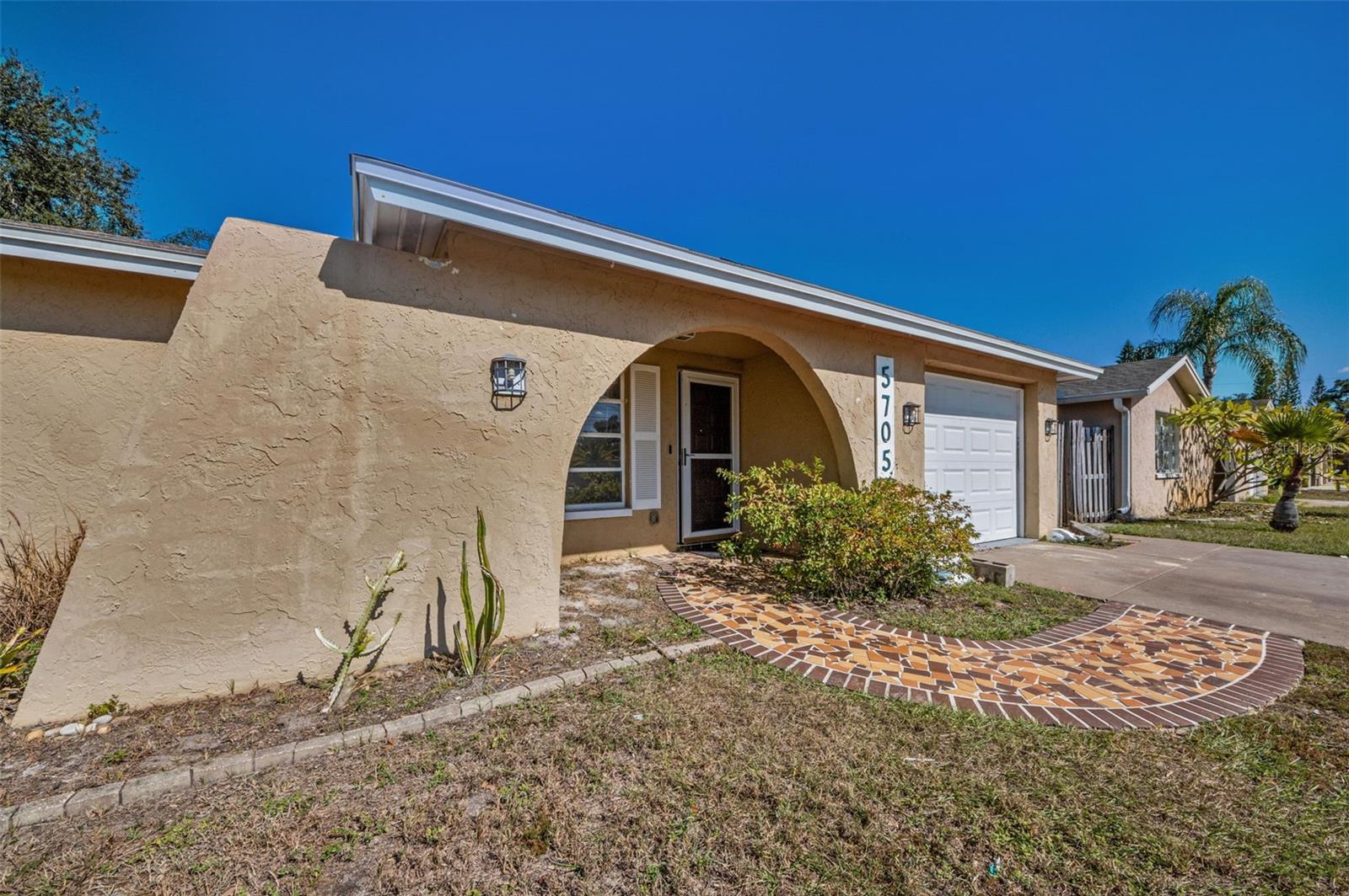 Image 5 of 44 For 5705 Mariposa Drive