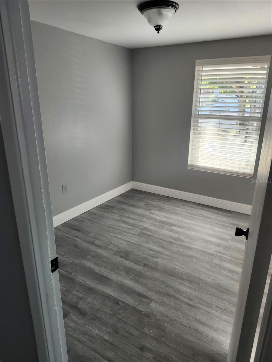 Image 11 of 21 For 3001 43rd Street