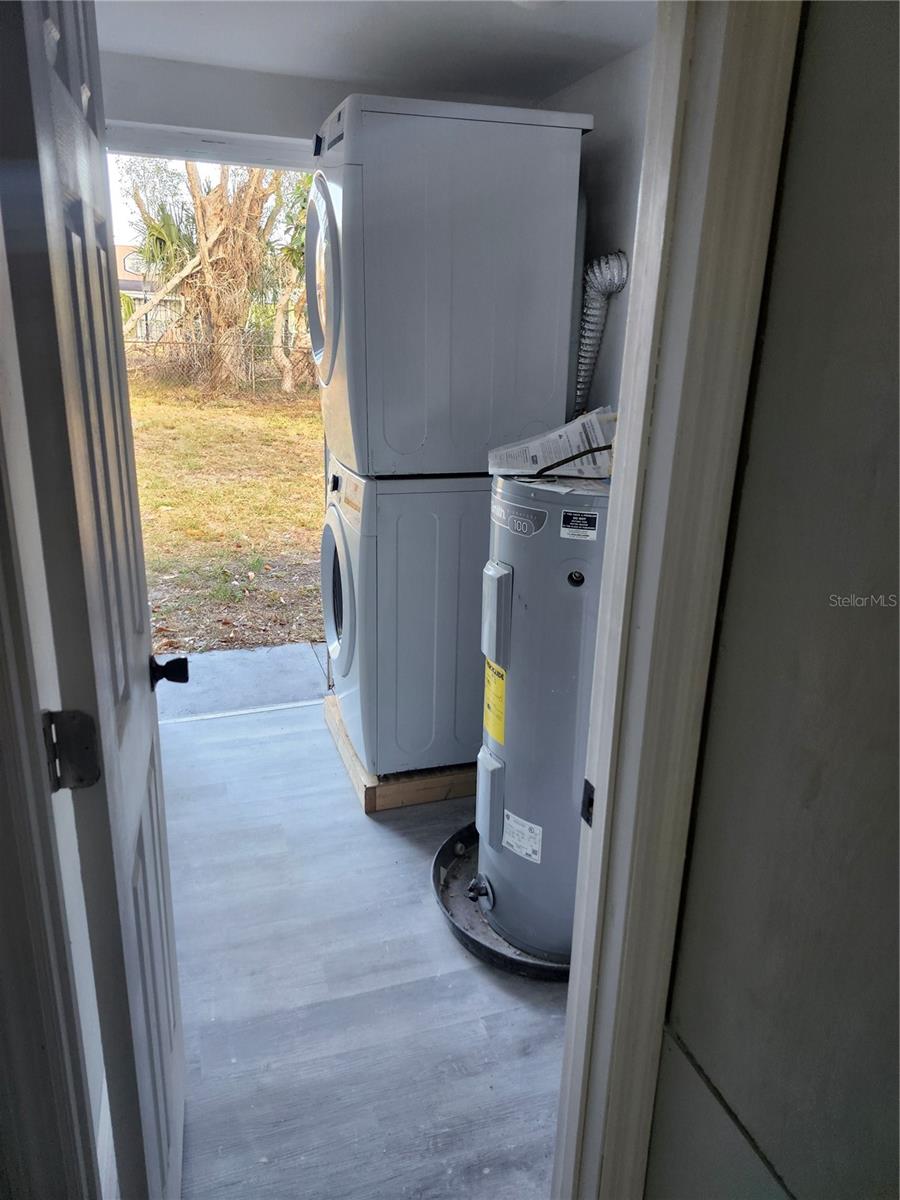 Image 14 of 21 For 3001 43rd Street