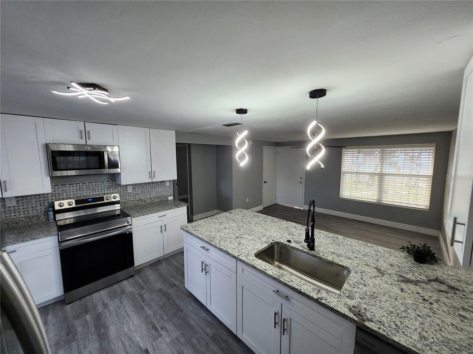 Image 5 of 21 For 3001 43rd Street