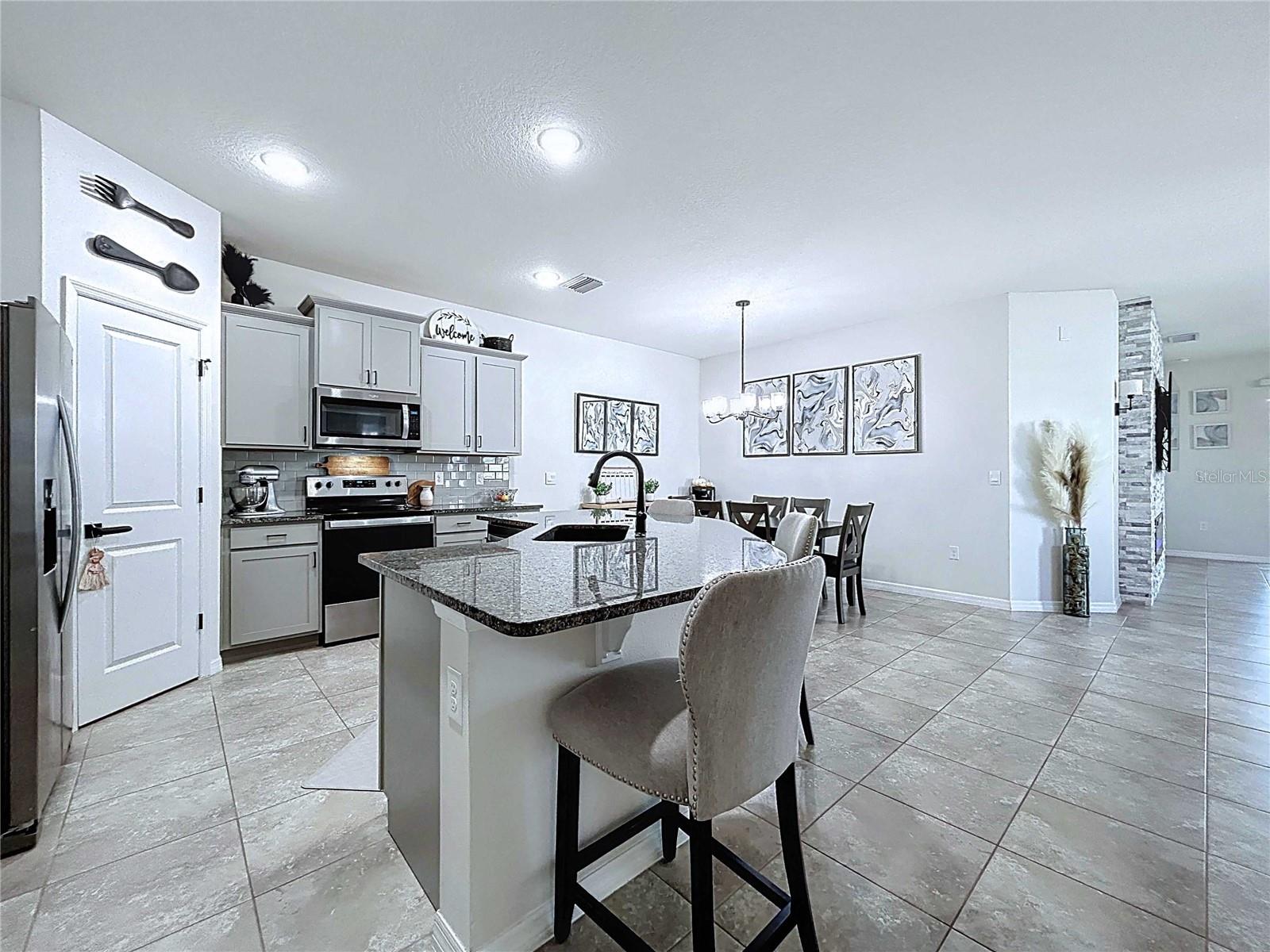 Image 13 of 50 For 31130 Mango Fade Way