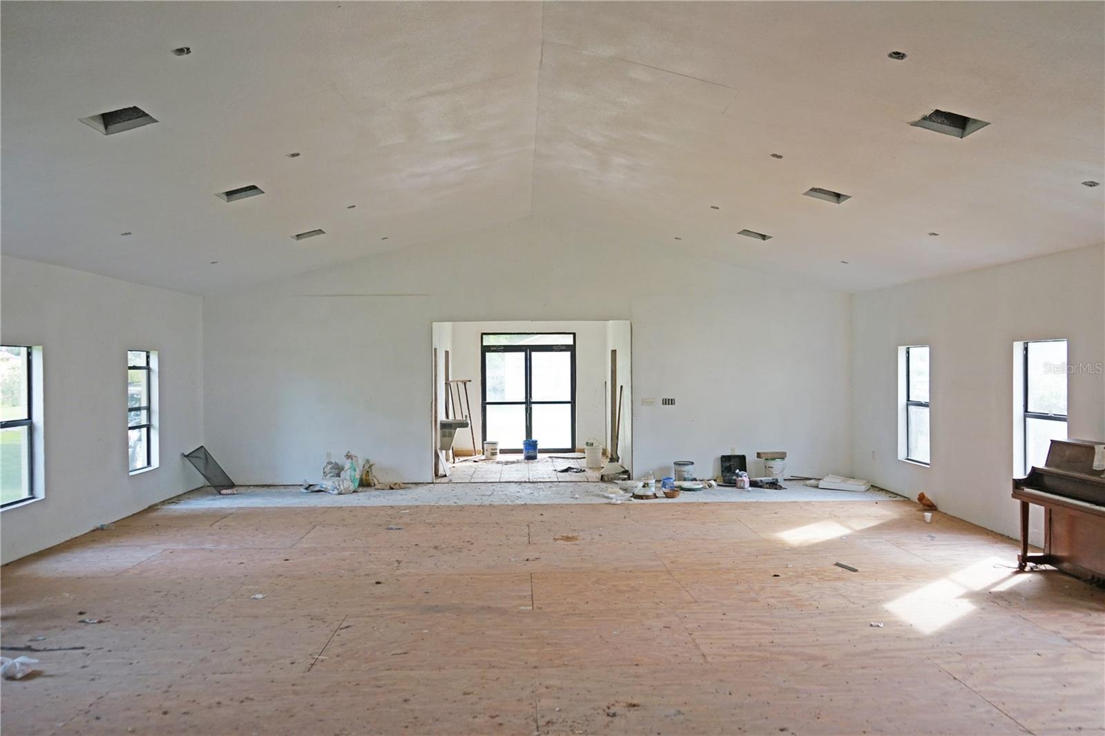 Image 12 of 20 For 1512 13th Place