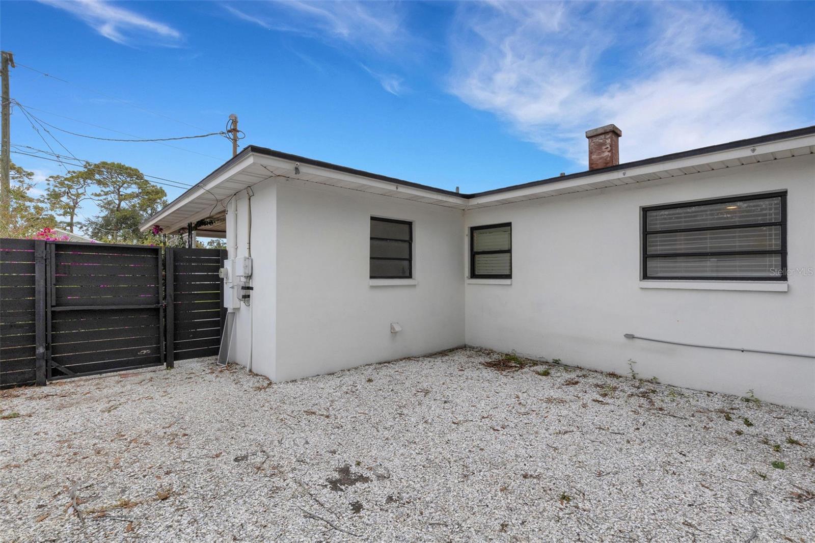 Image 42 of 59 For 918 Kentucky Avenue