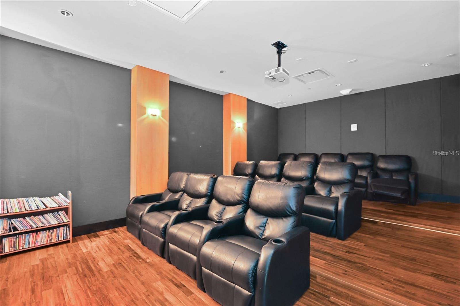 Image 43 of 88 For 880 Mandalay Avenue C615