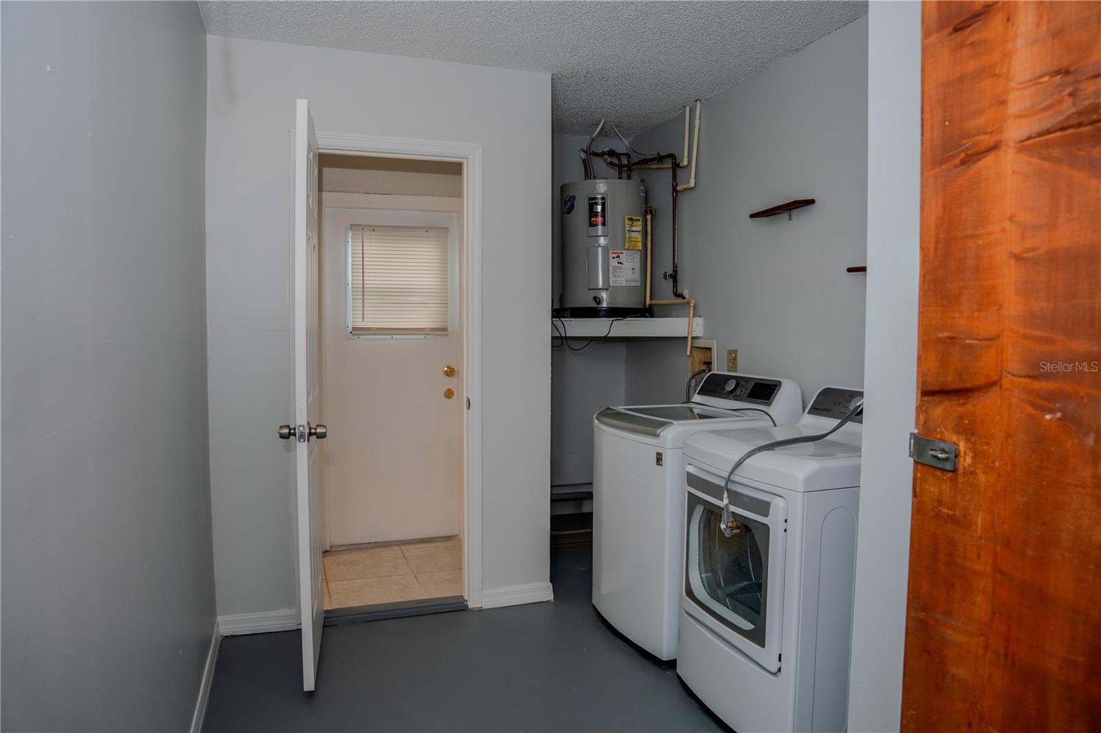 Image 24 of 35 For 3276 Morven Drive