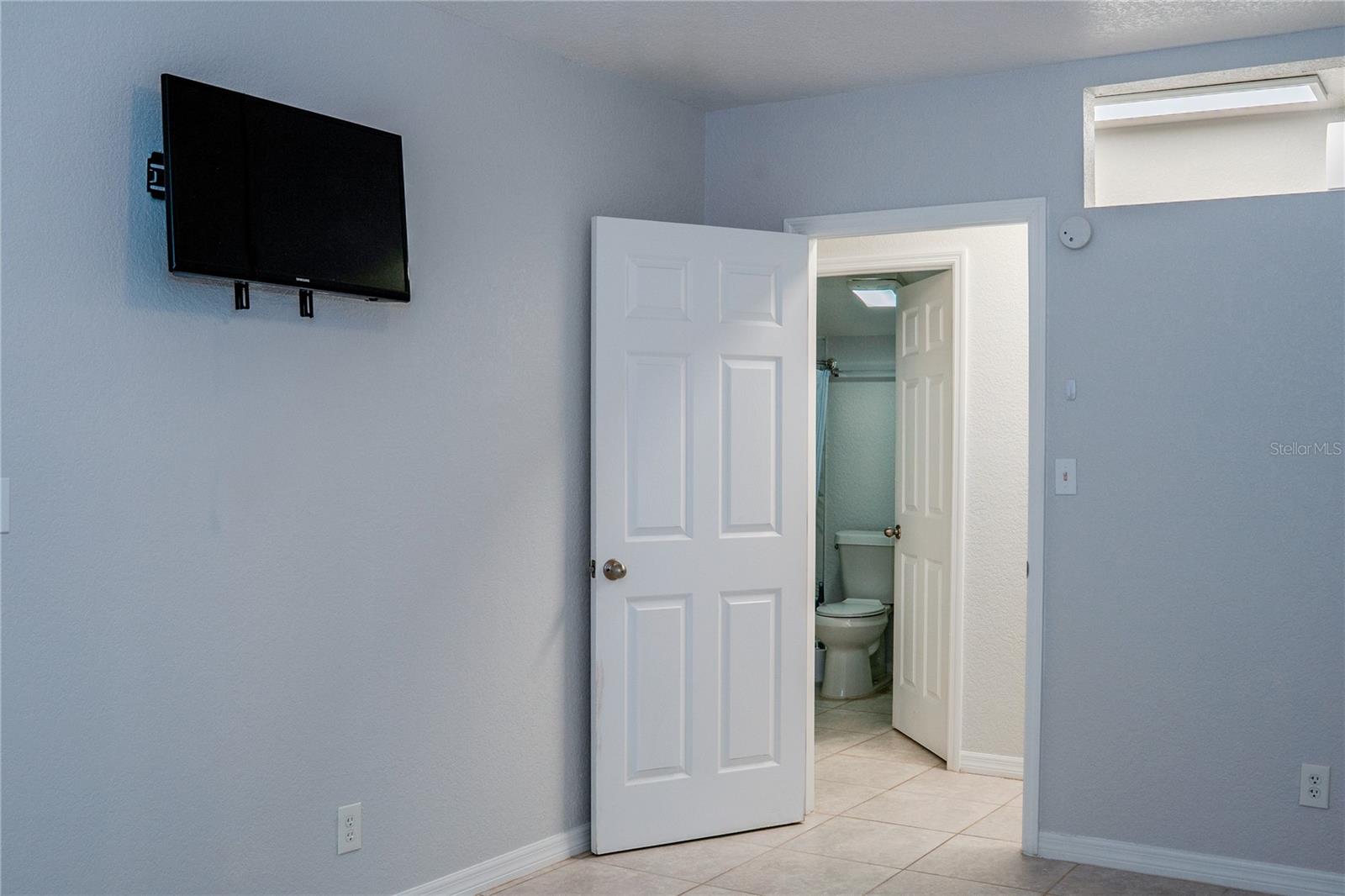 Image 33 of 35 For 3276 Morven Drive