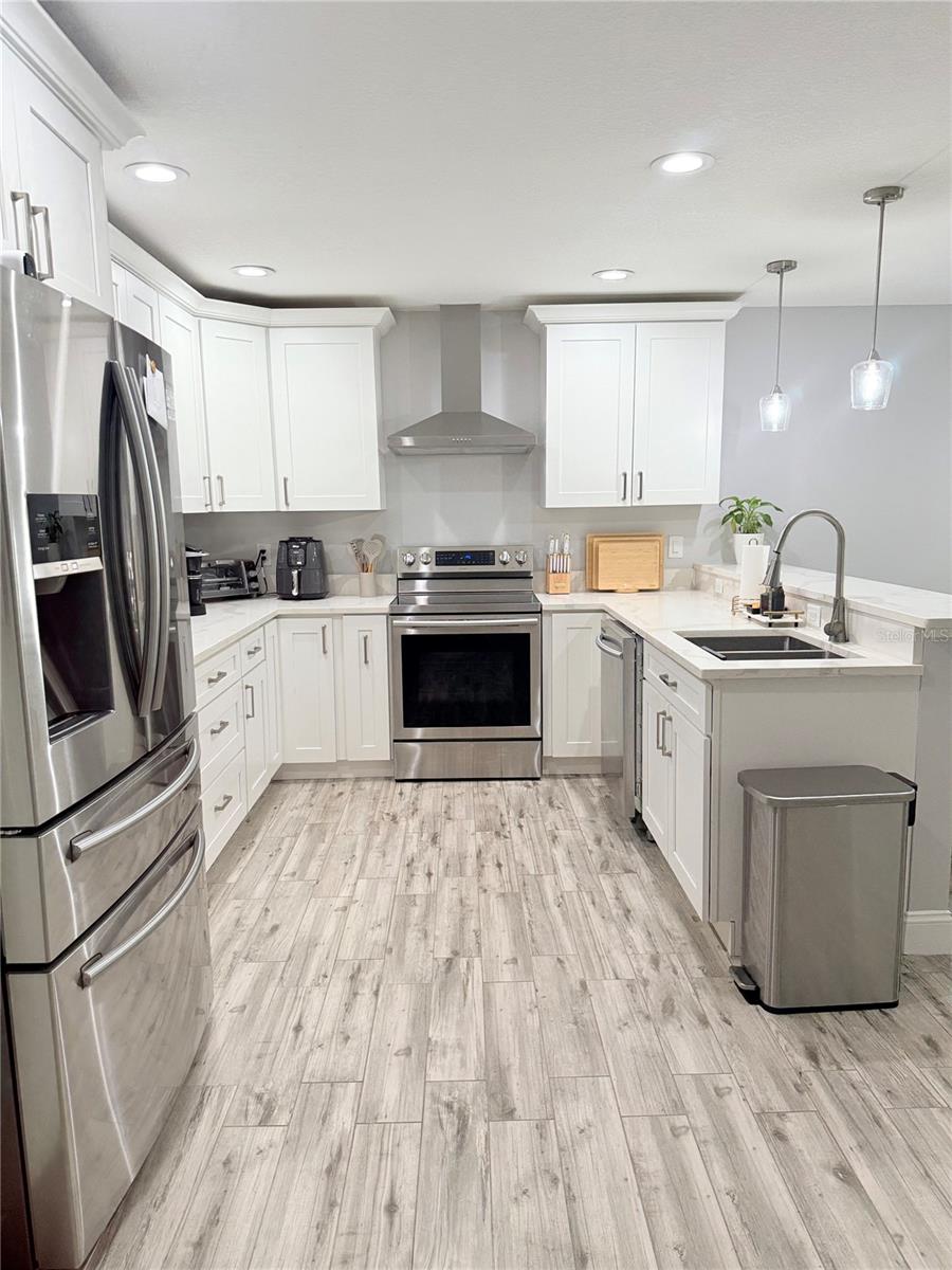 Image 5 of 27 For 4312 Silver Falls Dr