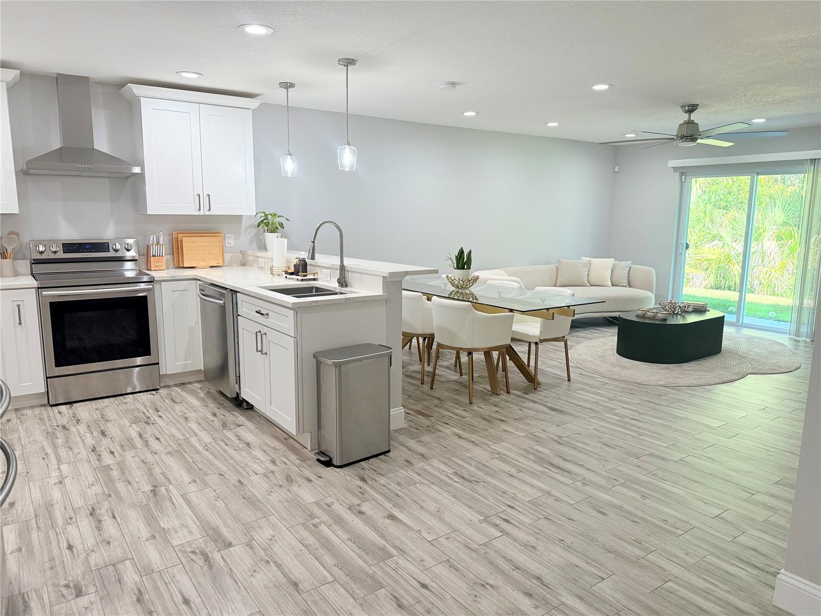 Image 9 of 27 For 4312 Silver Falls Dr