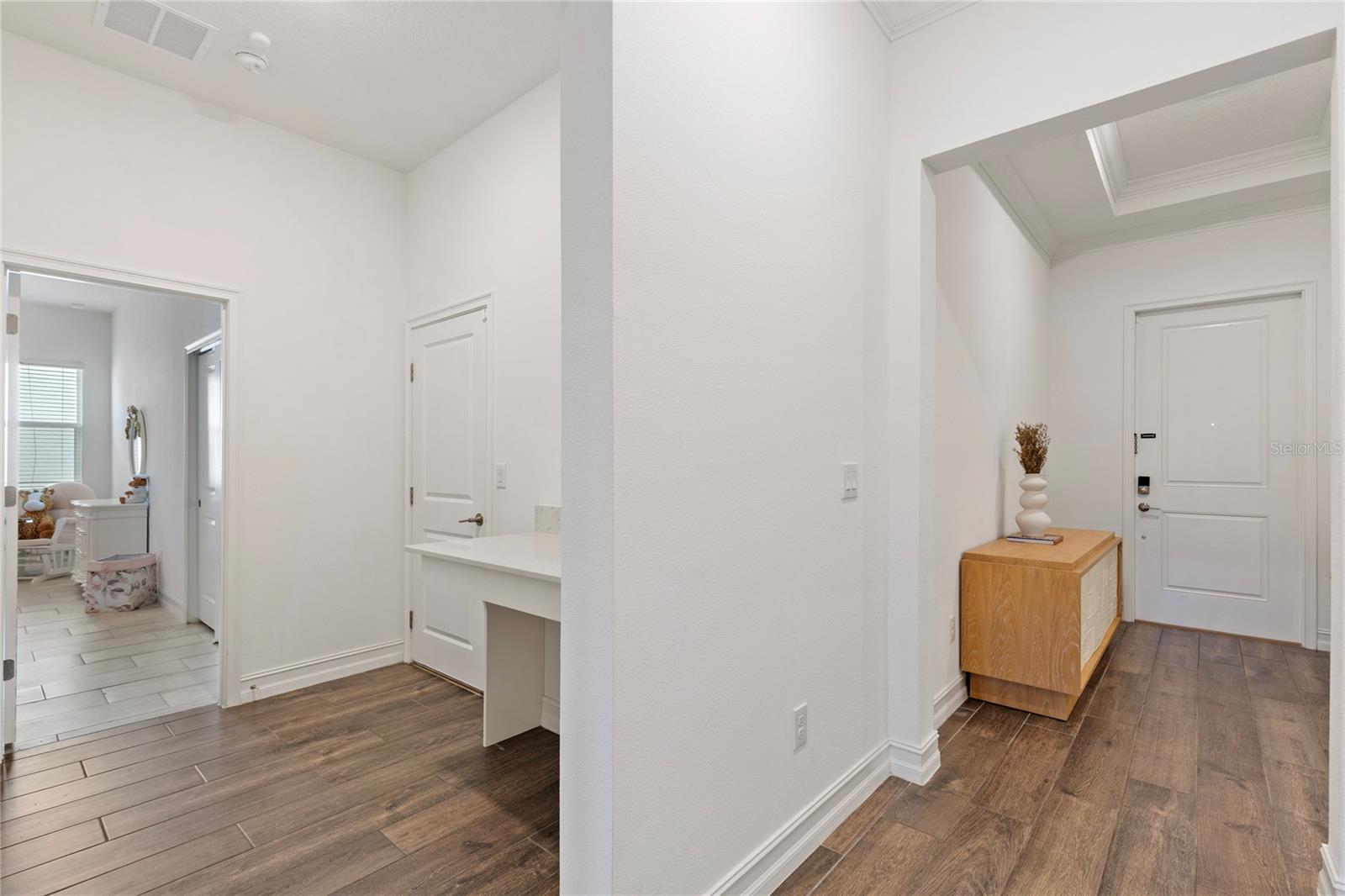 Image 12 of 49 For 8692 Little Bluestem Drive