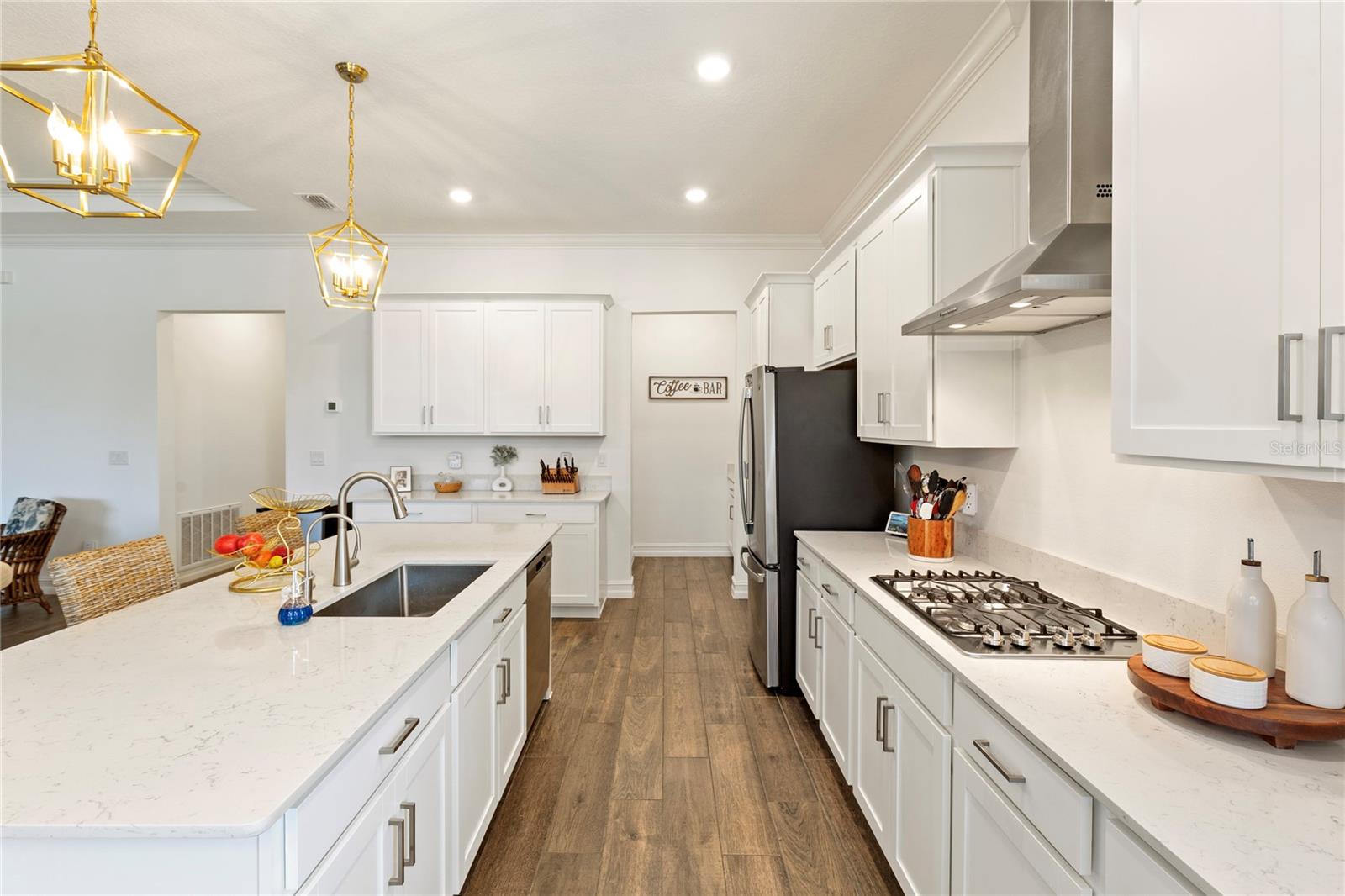 Image 23 of 49 For 8692 Little Bluestem Drive