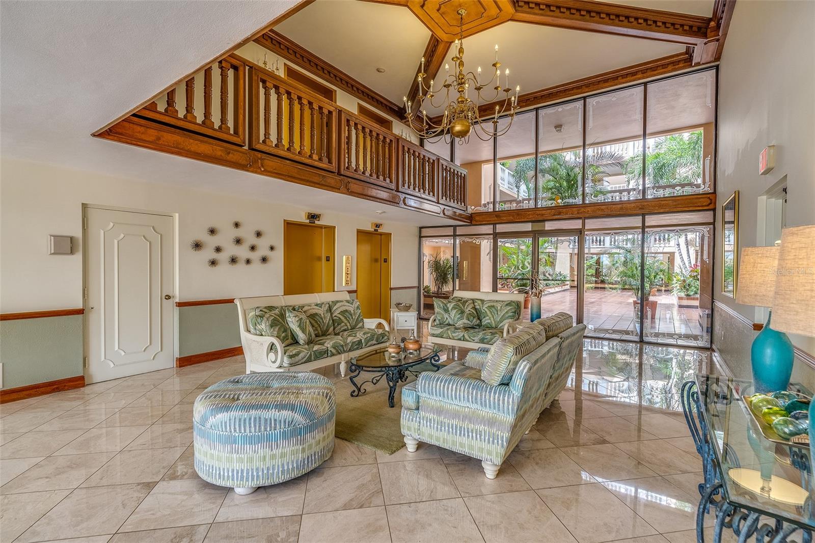 Image 38 of 56 For 6500 Sunset Way 116