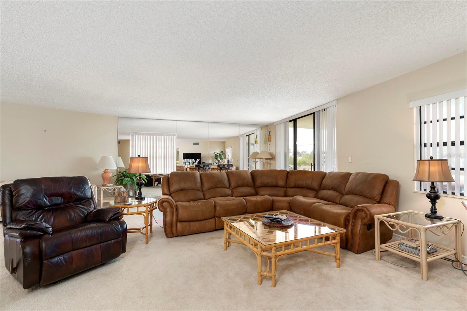 Image 4 of 56 For 6500 Sunset Way 116