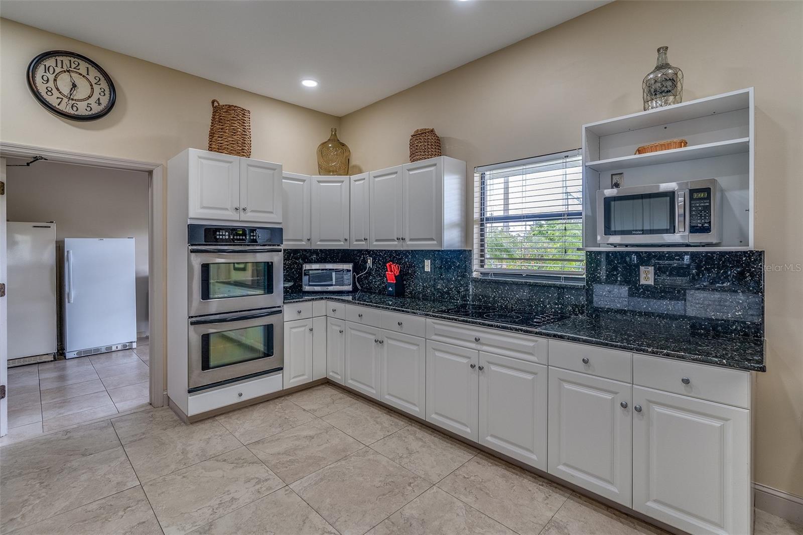 Image 46 of 56 For 6500 Sunset Way 116