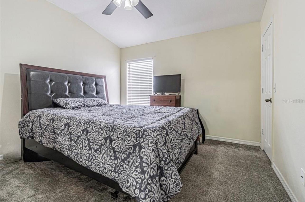 Image 16 of 21 For 12254 Foxmoor Peak Drive