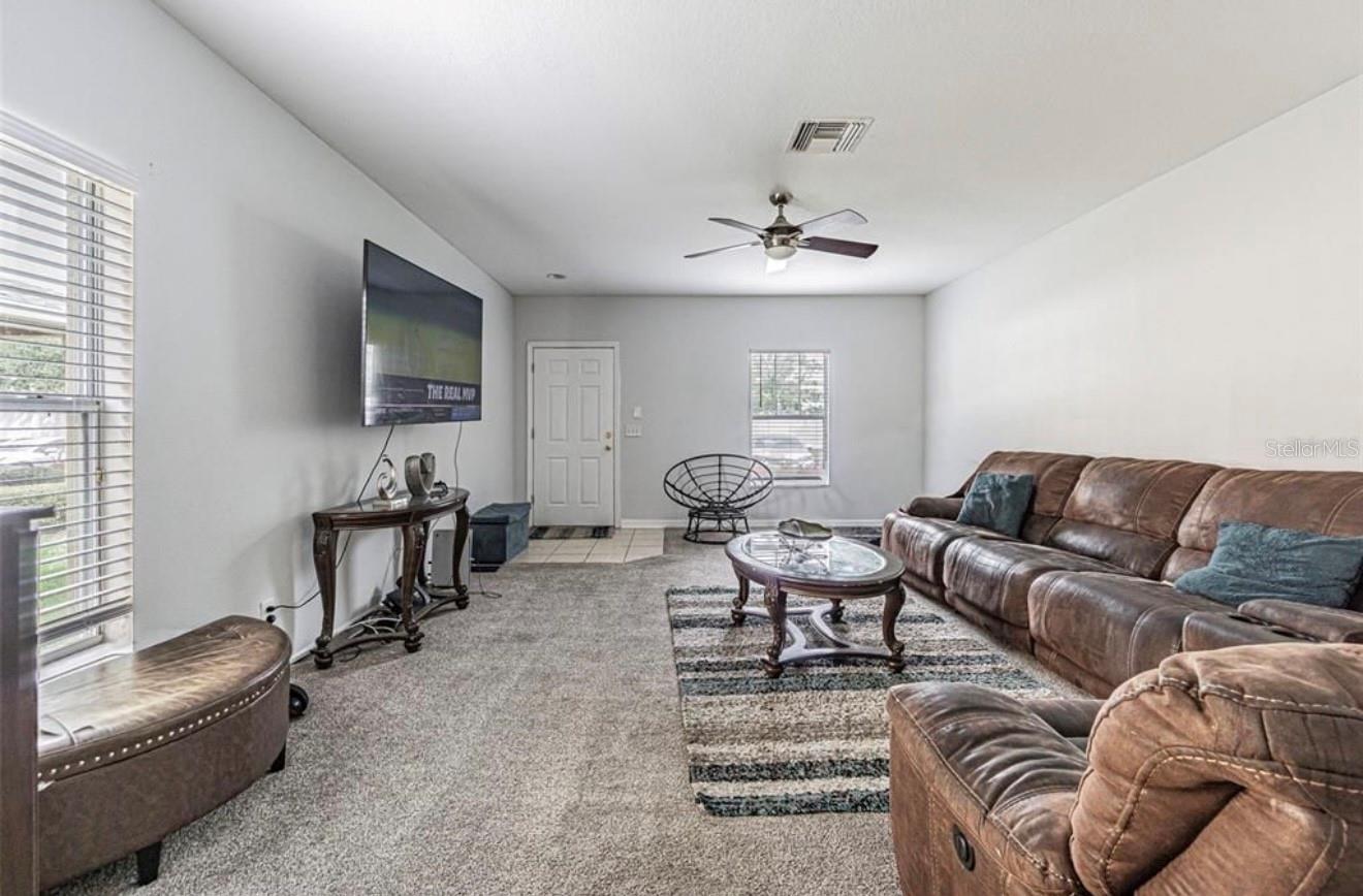 Image 3 of 21 For 12254 Foxmoor Peak Drive